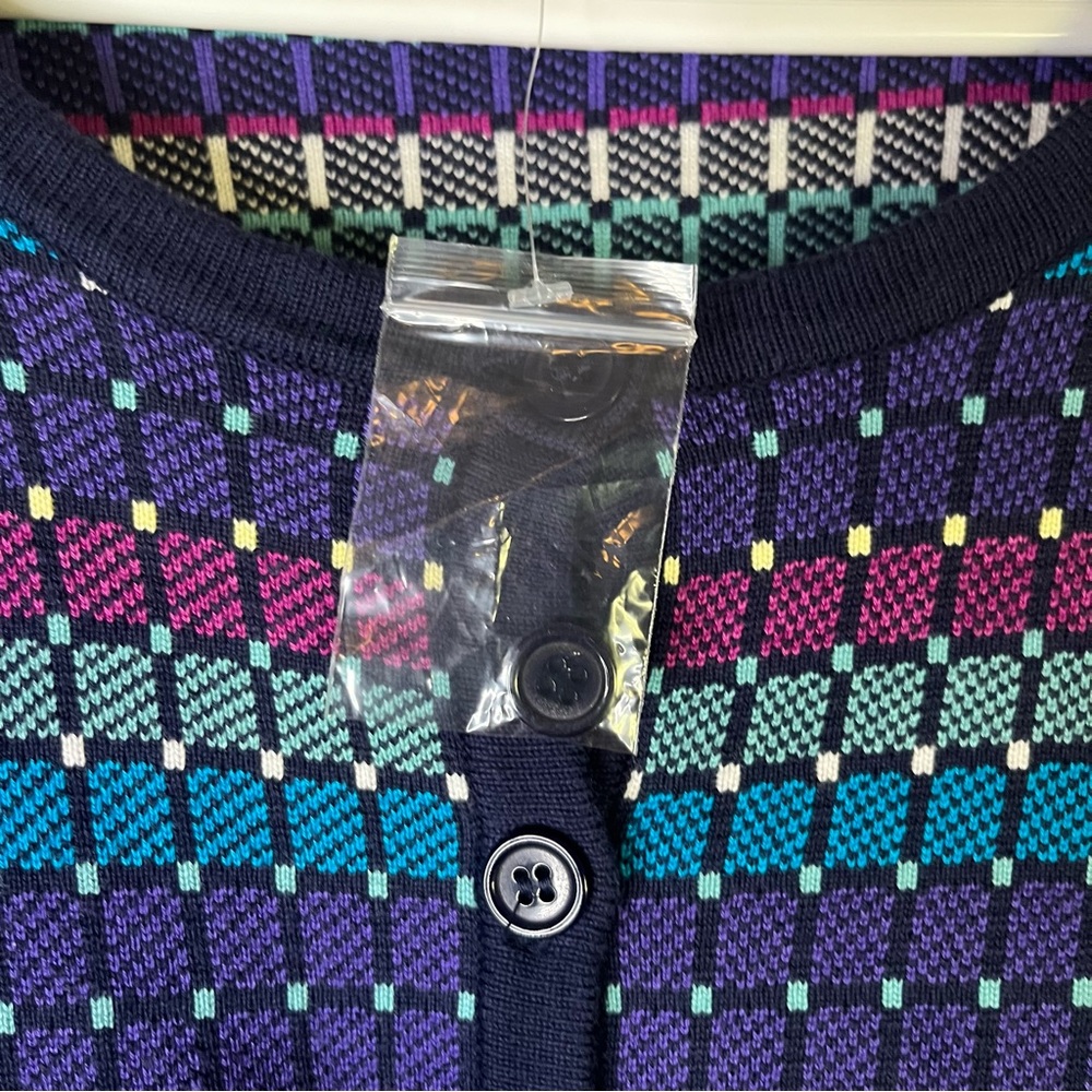 Appleseed's Multi-Colored Geometric Pattern Butto… - image 3